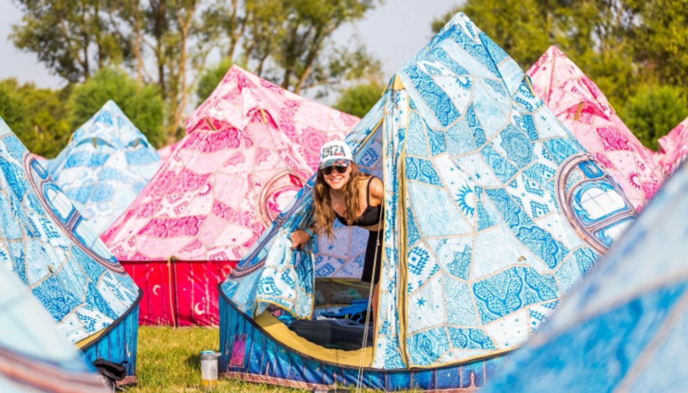 Franklin Bell Tent Tomorrowland LIFFIn